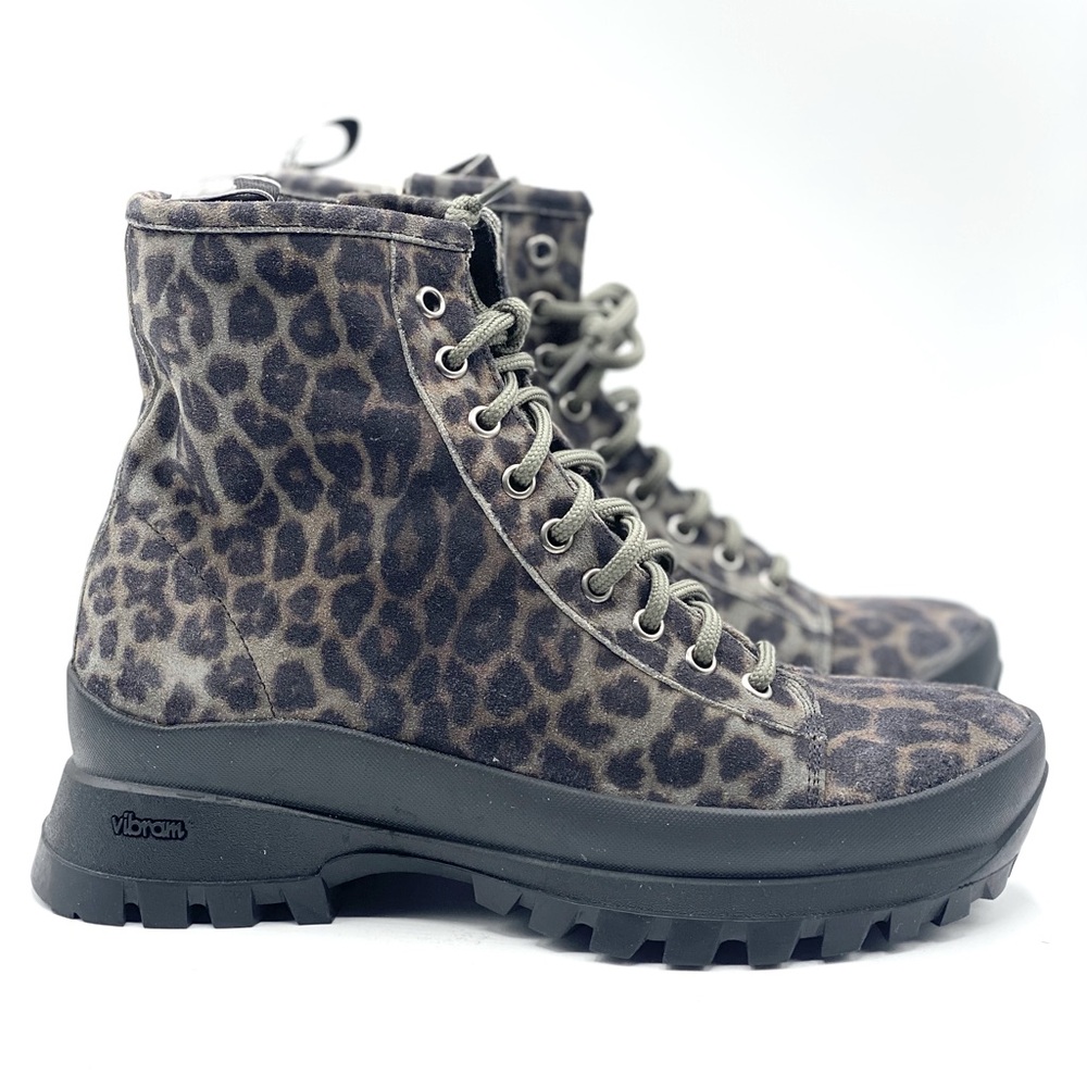P448‎ Denise Platform Sneaker Booties Size 7